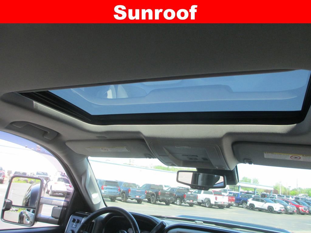 Used 2018 GMC Sierra 3500 Denali w/ Duramax Plus Package image 17