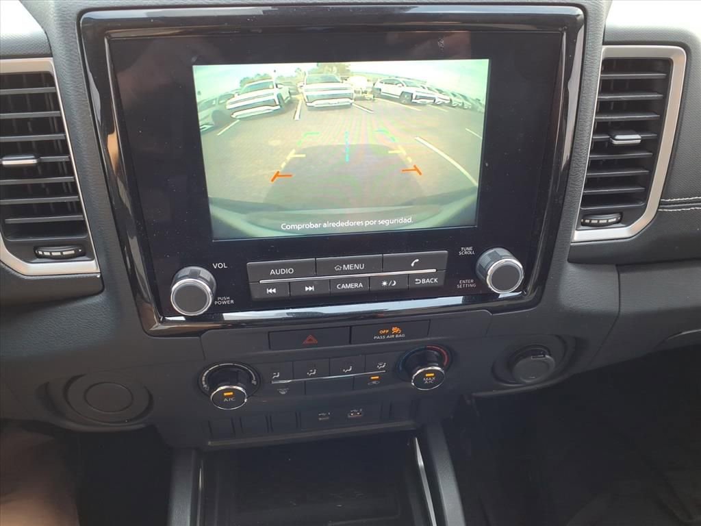 Used 2023 Nissan Frontier SV w/ Tow Package image 16