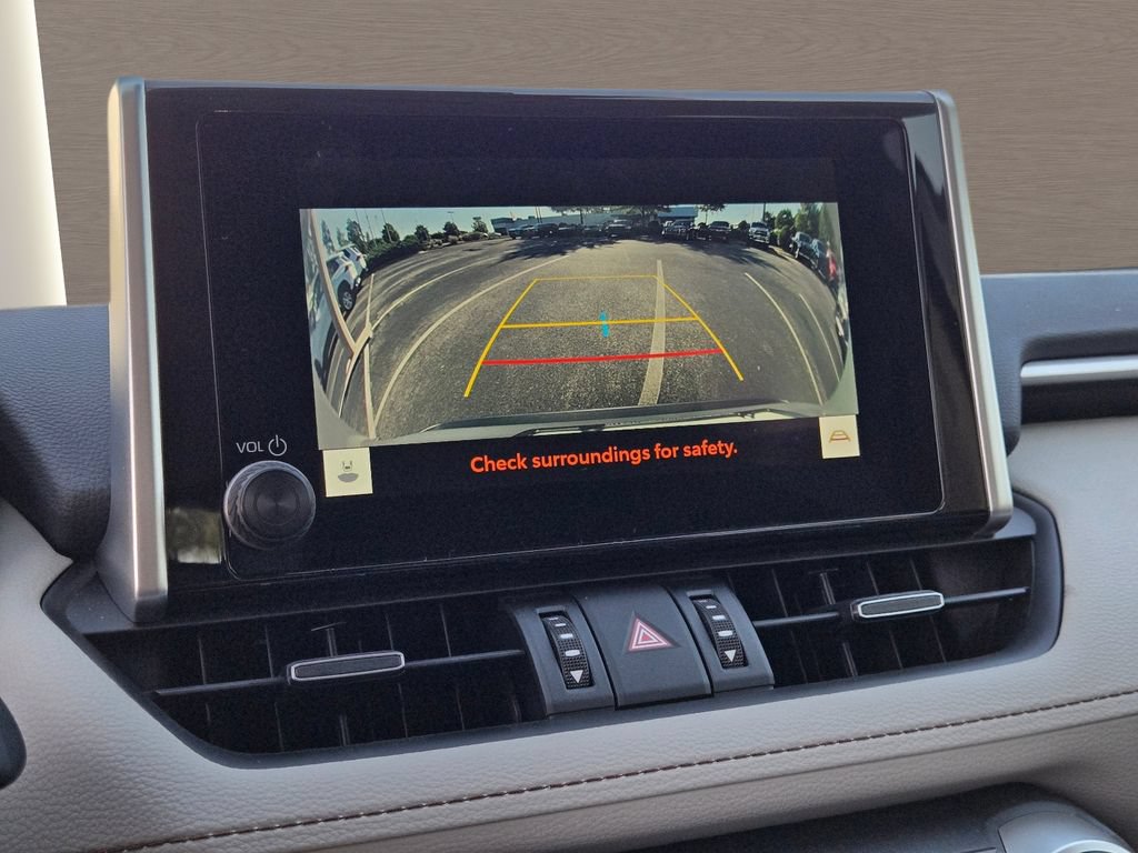 Used 2023 Toyota RAV4 XLE Premium FWD image 27