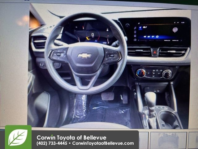Used 2025 Chevrolet TrailBlazer LT image 9