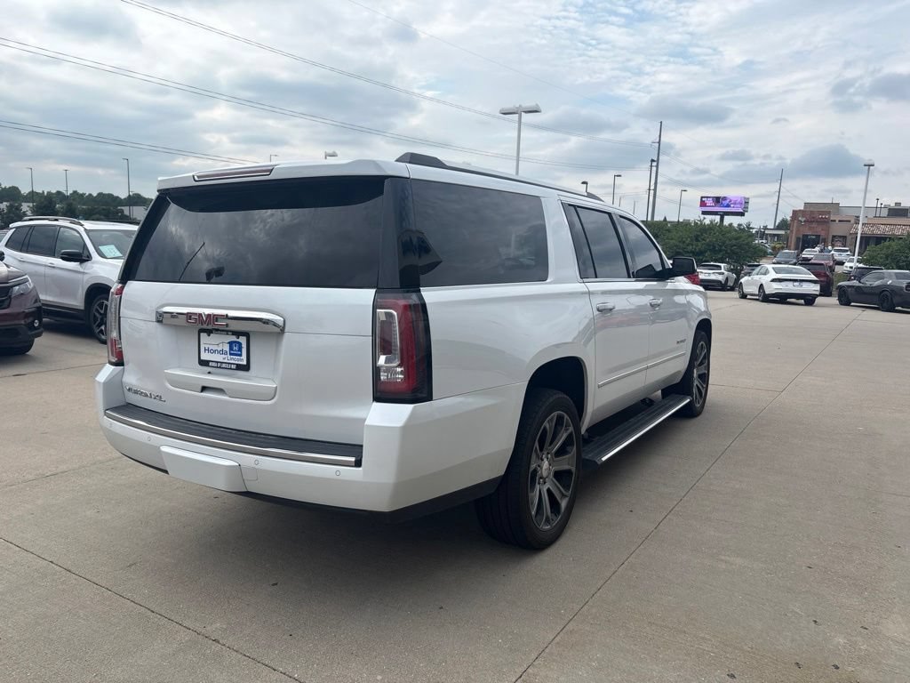Used 2017 GMC Yukon XL Denali w/ Open Road Package AWD/4WD image 5
