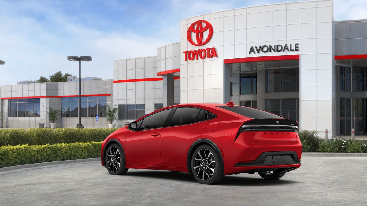 New 2027 Toyota Prius Plug-In Hybrid FWD image 6