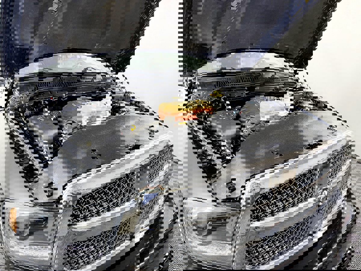 Used 2015 RAM 1500 Laramie Limited image 23