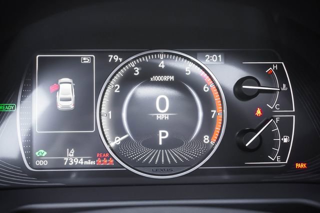 Certified 2025 Lexus ES 300h w/ Premium Package image 13