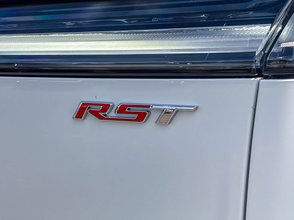 Used 2024 Chevrolet Silverado EV RST AWD/4WD image 13