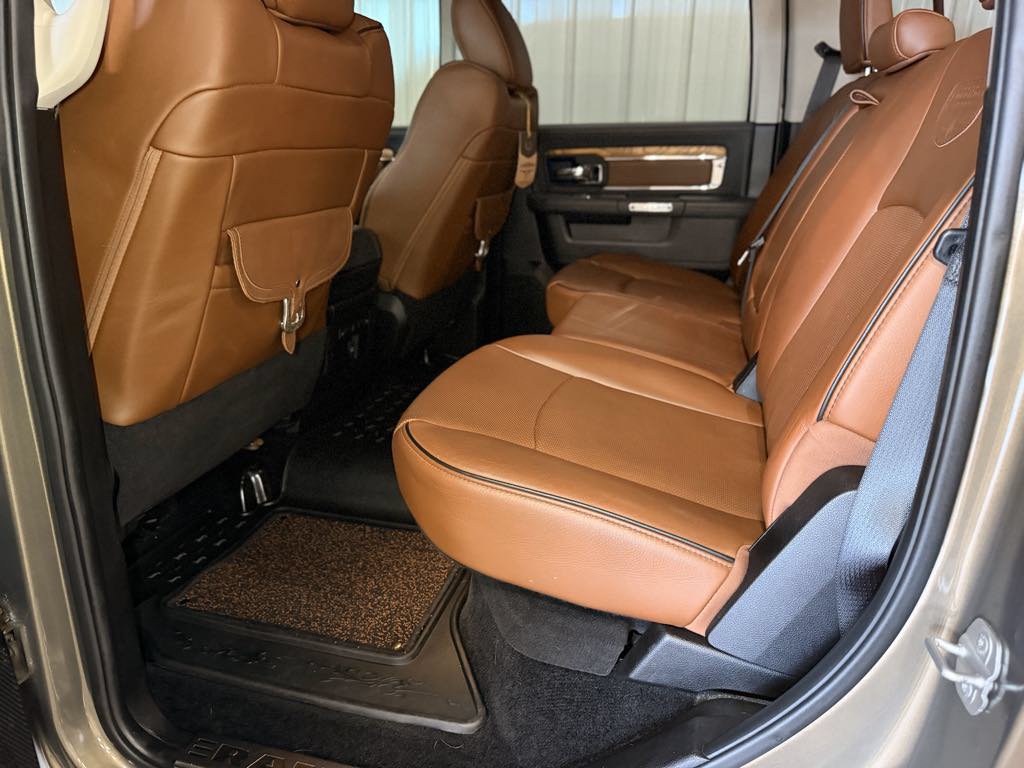 Used 2013 RAM 1500 Laramie Longhorn w/ Convenience Group AWD/4WD image 28