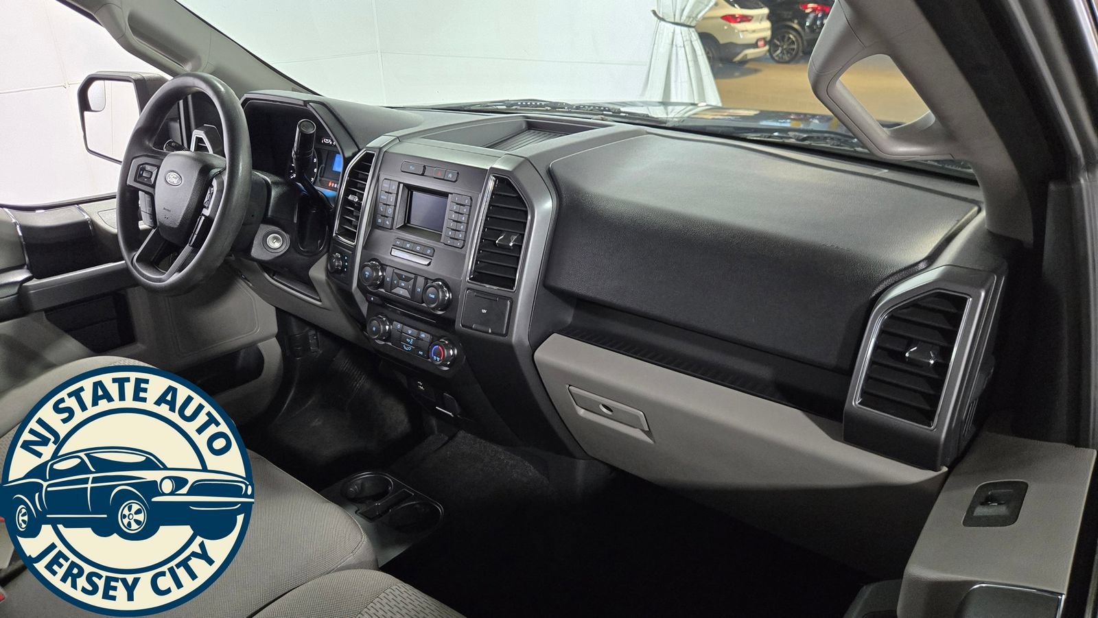Used 2018 Ford F150 XLT AWD/4WD image 36