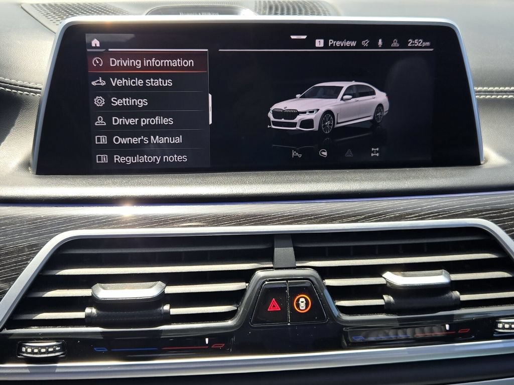 Used 2021 BMW 750i xDrive w/ Autobahn Package AWD/4WD image 19