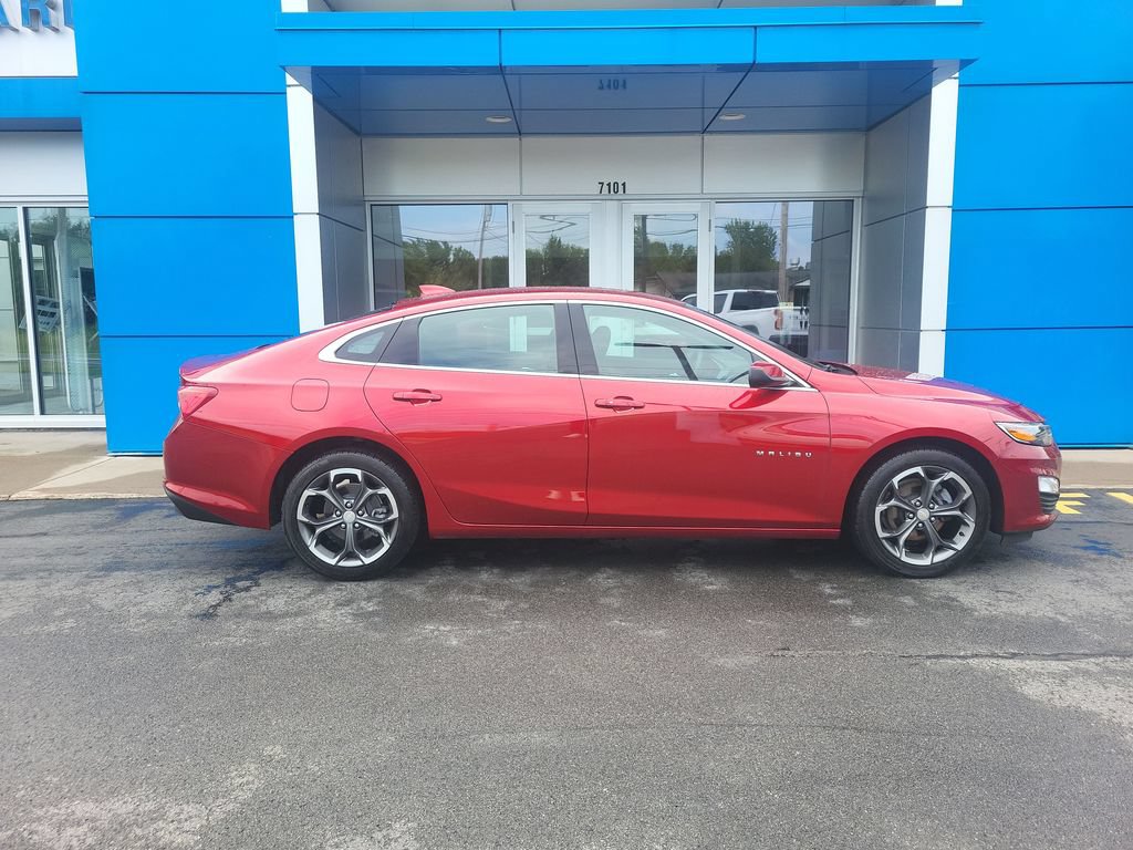 Certified 2024 Chevrolet Malibu LT w/ LPO, Floor Liner Package FWD image 14