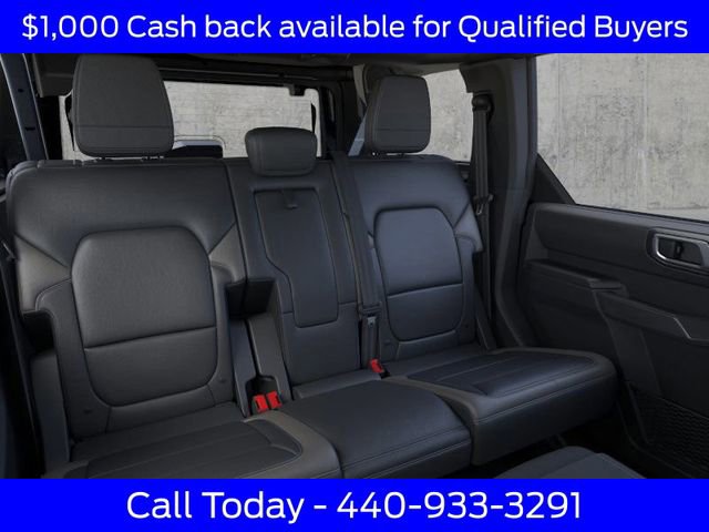 New 2025 Ford Bronco Outer Banks w/ Sasquatch Package AWD/4WD image 13