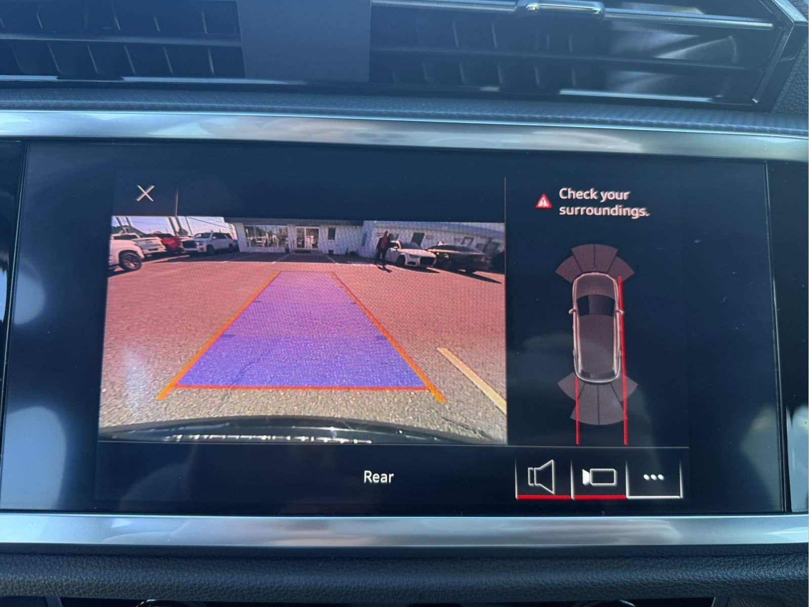 Used 2021 Audi Q3 2.0T Premium Plus w/ Premium Plus Package image 20