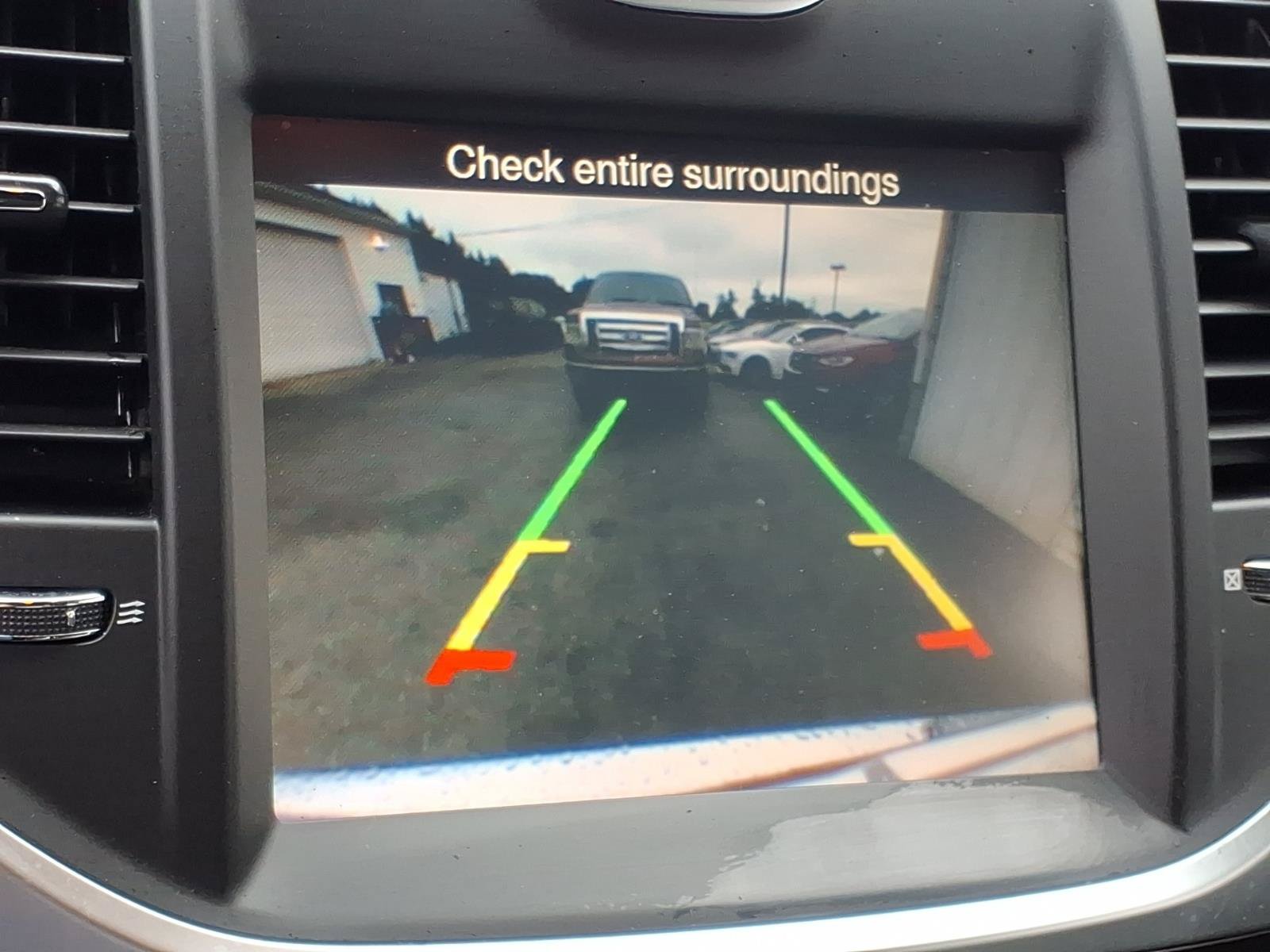 Used 2013 Chrysler 300 C RWD image 10