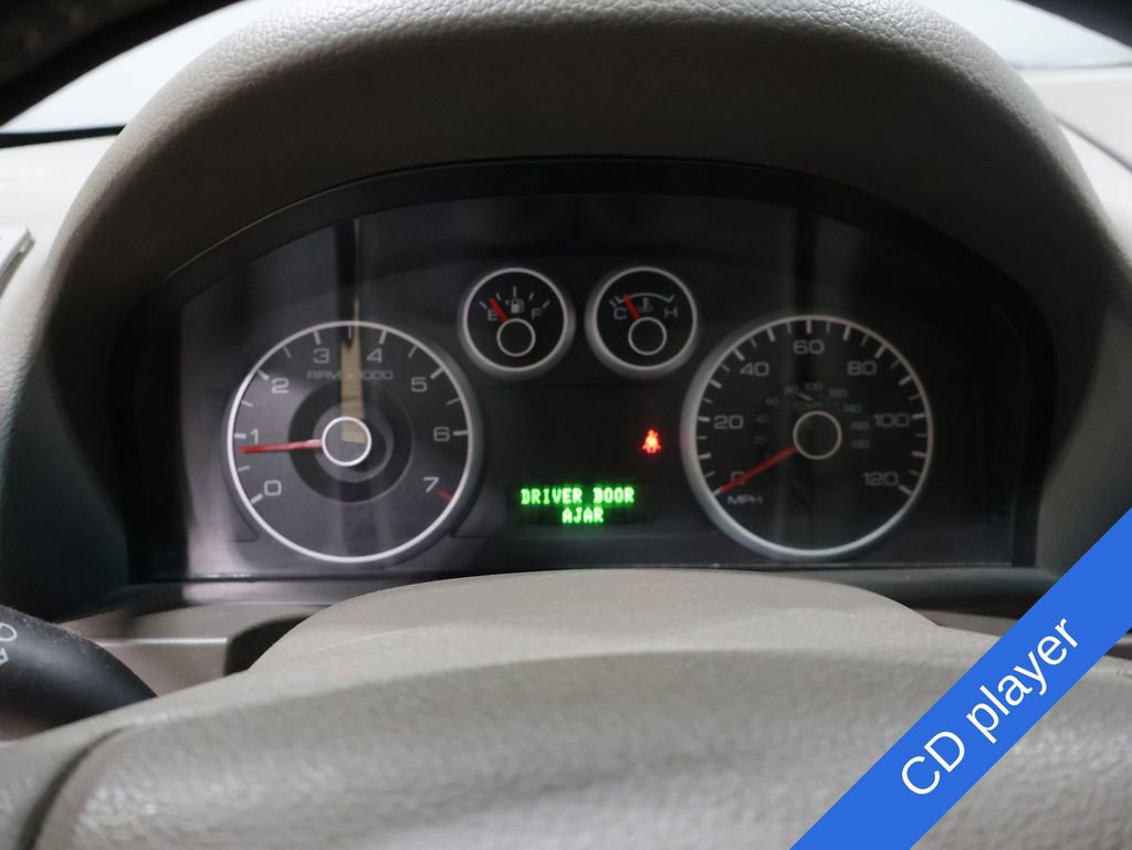 Used 2006 Ford Fusion SEL FWD image 2