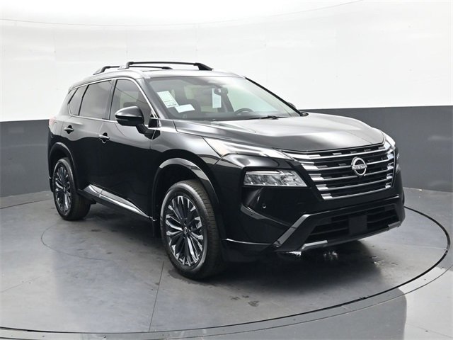 New 2026 Nissan Rogue Platinum image 2