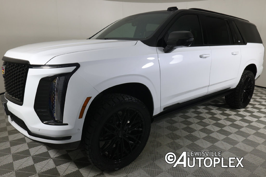 Used 2026 Cadillac Escalade ESV Sport w/ Touring Package AWD/4WD image 9