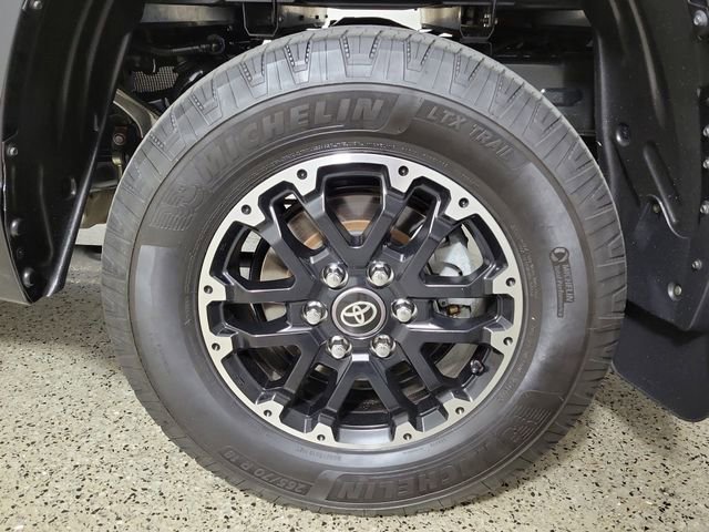 Used 2023 Toyota Tundra SR w/ SR Tow Package image 8
