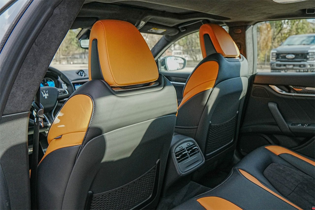 Used 2024 Maserati Ghibli Trofeo image 33