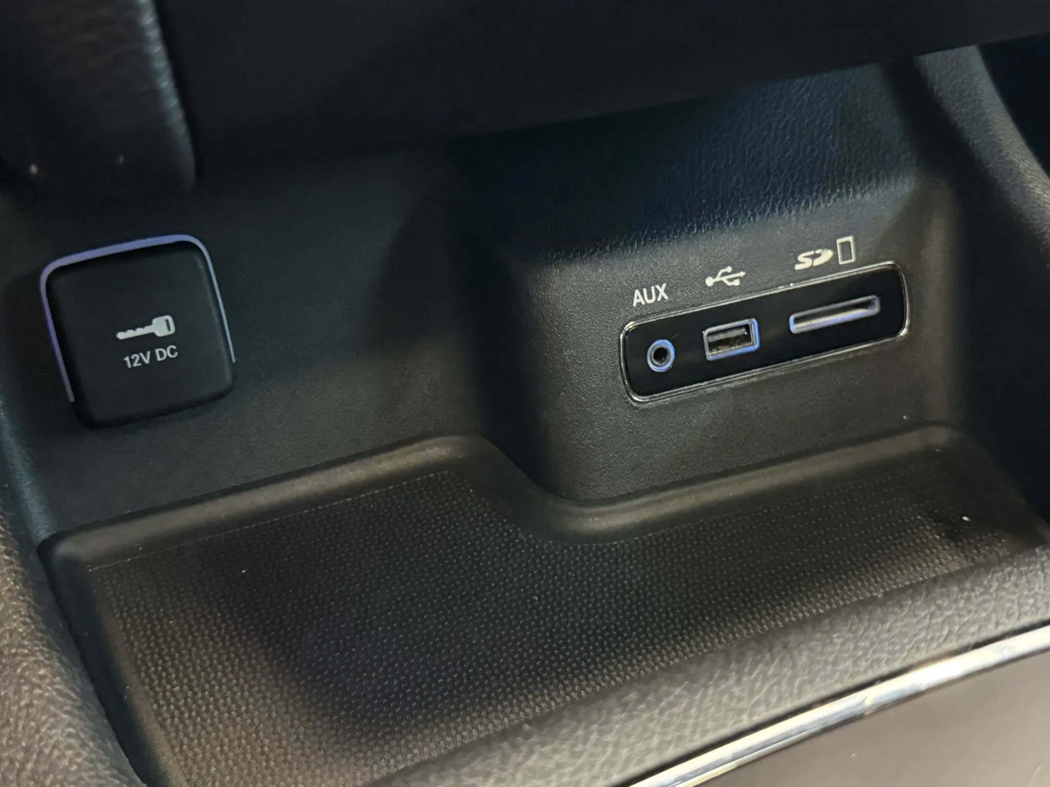 Used 2017 Dodge Durango GT w/ Premium Group AWD/4WD image 18
