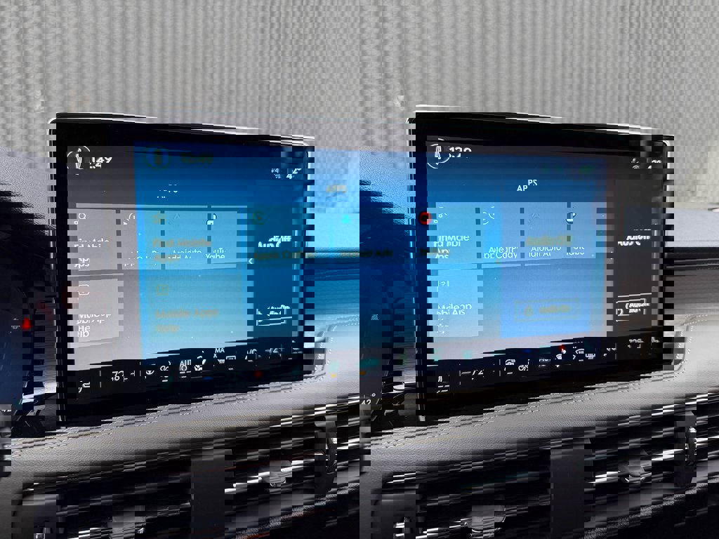 New 2026 Lincoln Corsair Premiere image 34