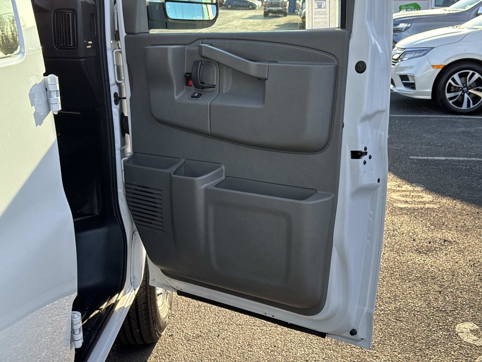 Used 2024 GMC Savana 2500 Work Van w/ Driver Convenience Package image 13