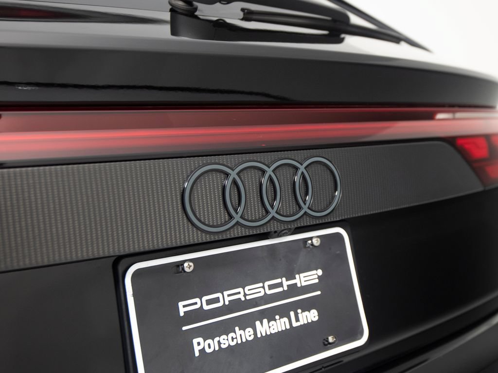 Used 2026 Audi RS Q8 performance AWD/4WD image 45