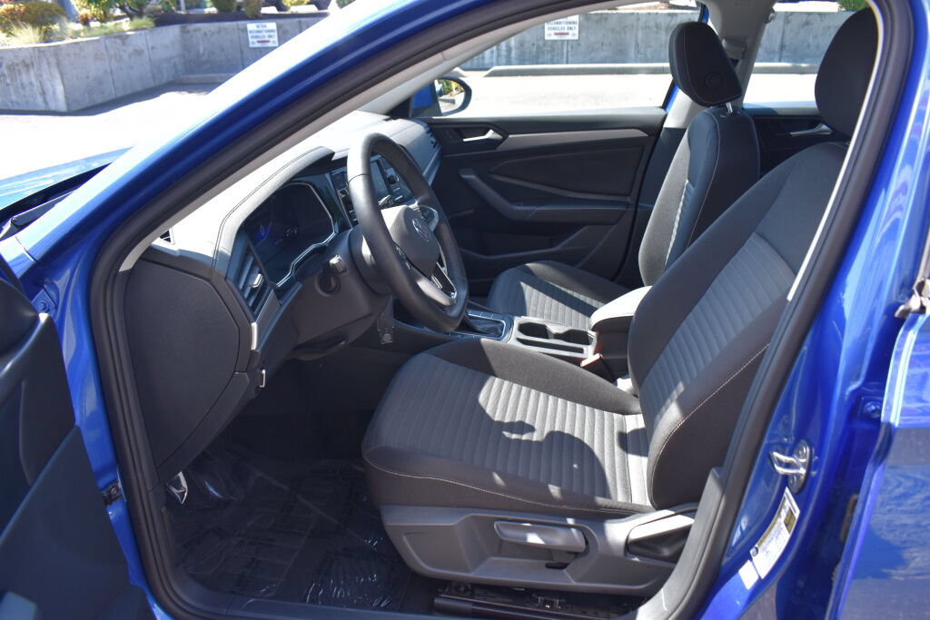 Used 2024 Volkswagen Jetta S FWD image 18