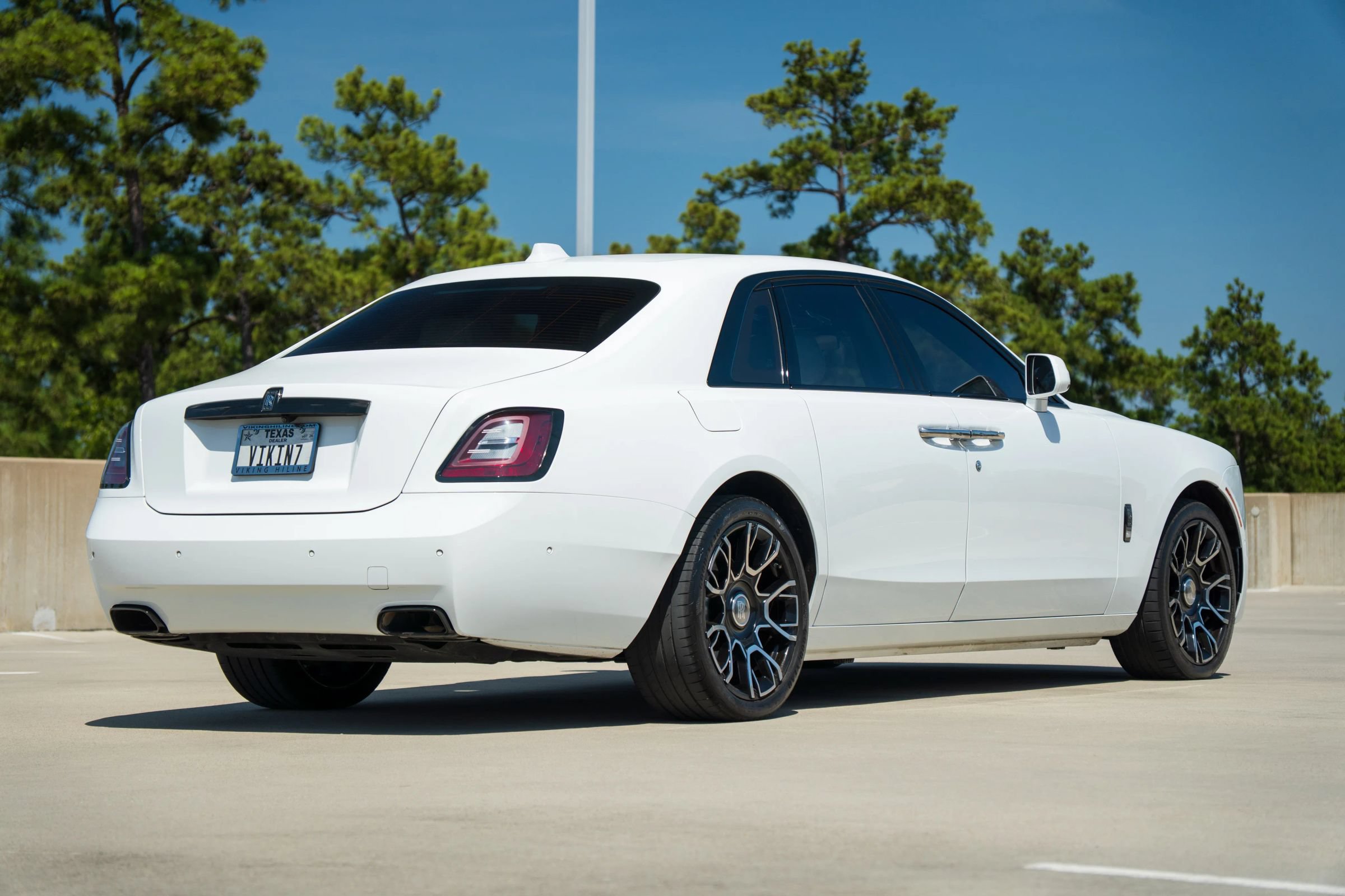 Used 2022 Rolls-Royce Ghost Black Badge AWD/4WD image 13