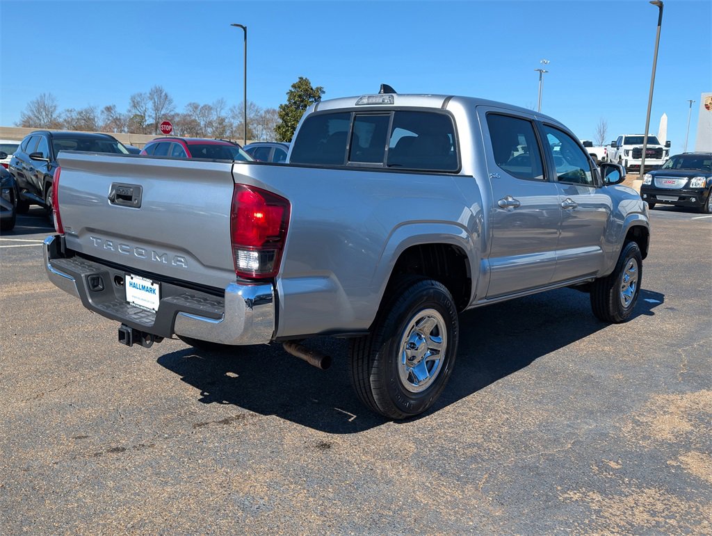Used 2023 Toyota Tacoma SR5 image 4