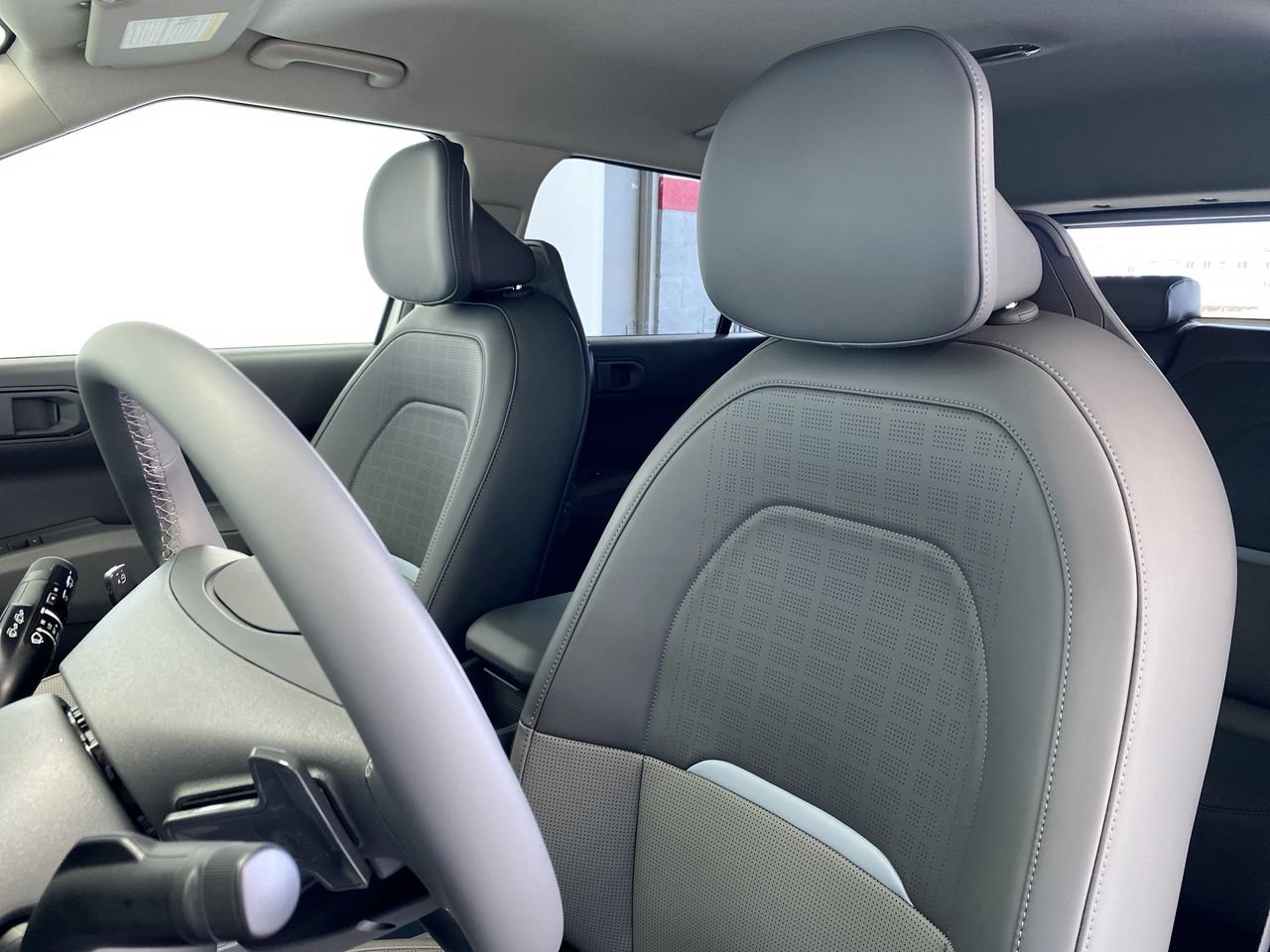 New 2027 Kia EV3 Wind FWD image 19