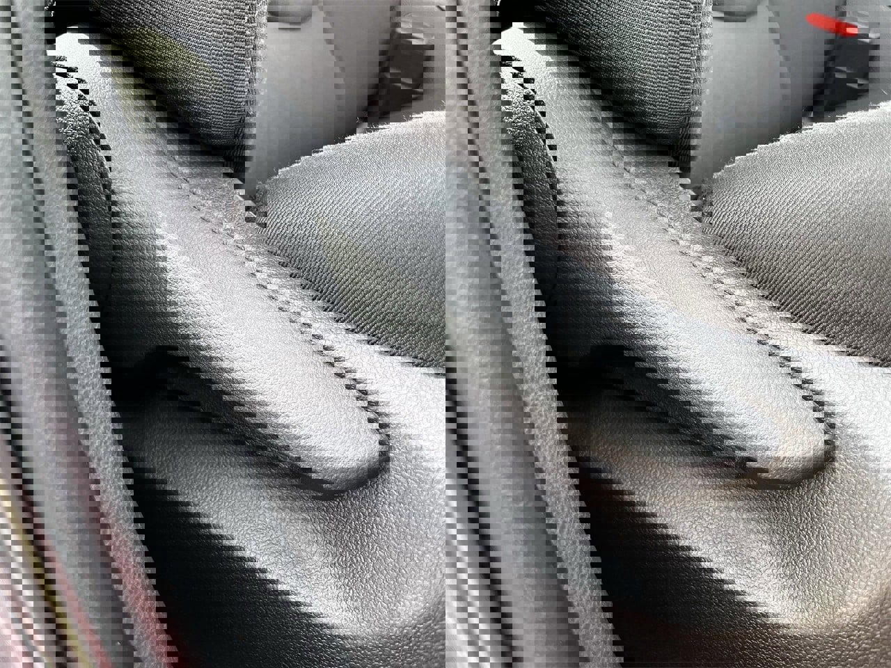 Used 2024 Toyota RAV4 XLE image 26