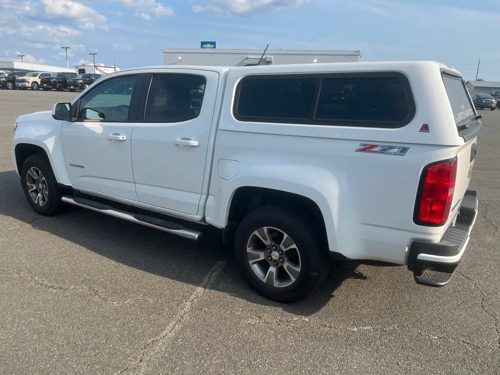 Used 2019 Chevrolet Colorado Z71 AWD/4WD image 2