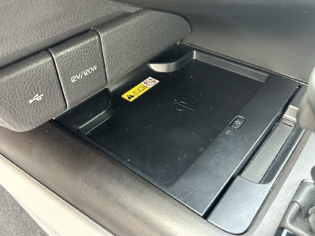 Used 2022 Toyota Camry XLE FWD image 20