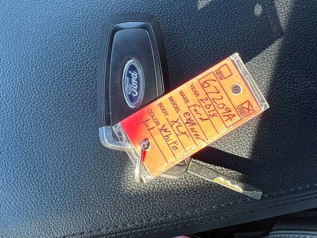 Used 2018 Ford Explorer XLT w/ Equipment Group 202A image 31