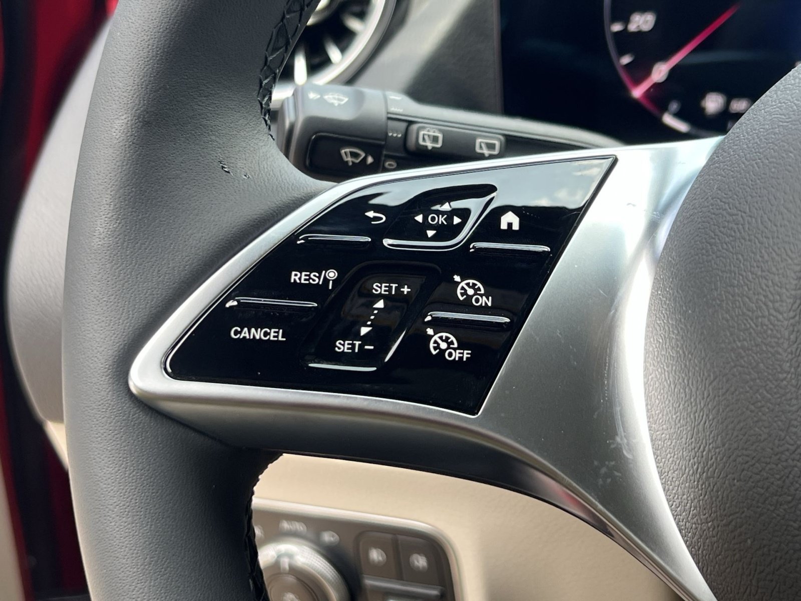 New 2026 Mercedes-Benz GLA 250 4MATIC image 36