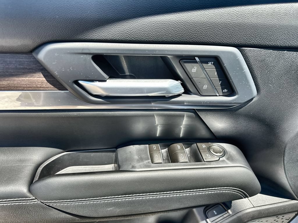 New 2026 GMC Terrain Denali AWD/4WD image 22