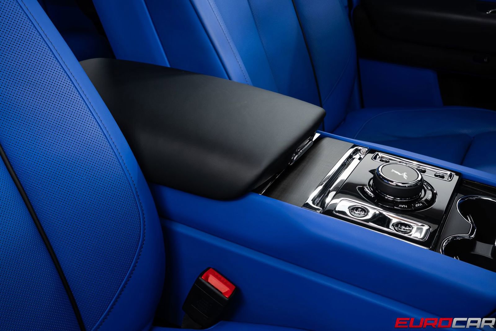 Used 2023 Rolls-Royce Cullinan AWD/4WD image 33