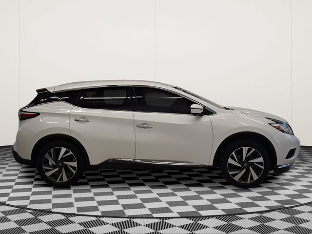 Used 2017 Nissan Murano Platinum w/ Platinum Technology Package AWD/4WD image 2