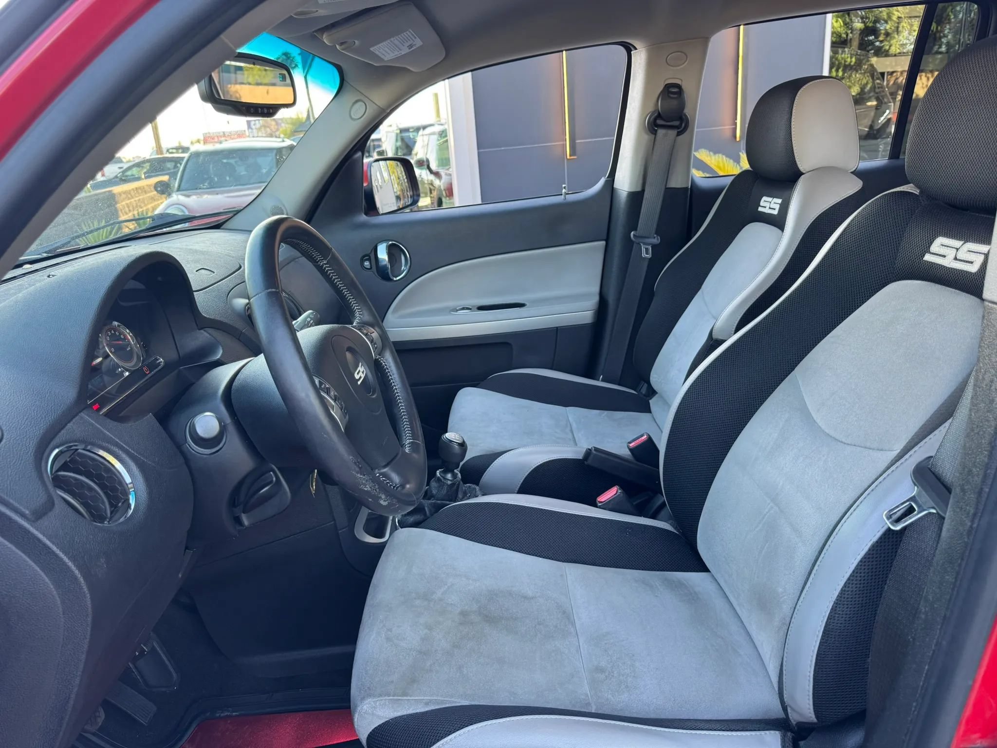 Used 2009 Chevrolet HHR SS w/ Performance Package FWD image 14