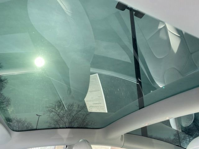 Used 2019 Tesla Model 3 Long Range image 21