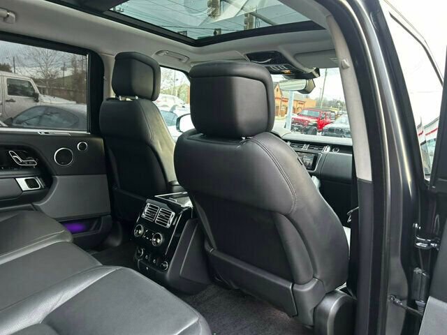 Used 2021 Land Rover Range Rover P525 Westminster Edition LWB image 19