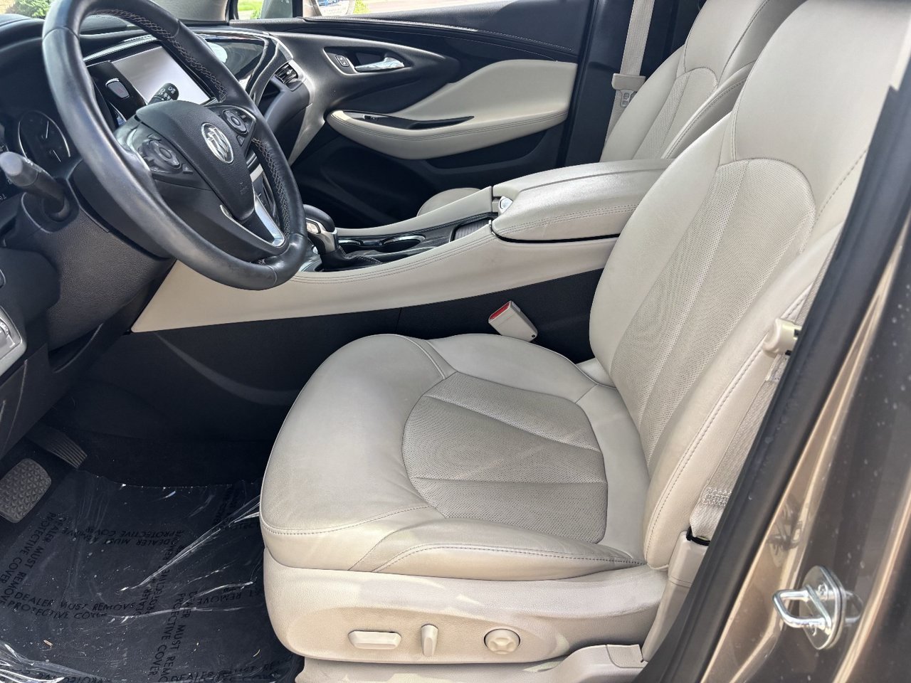 Used 2017 Buick Envision Premium AWD/4WD image 17