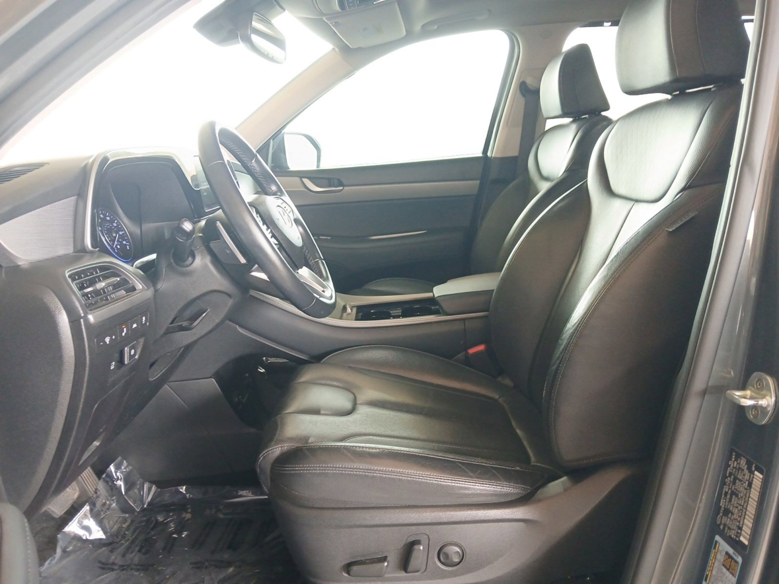 Used 2022 Hyundai Palisade SEL w/ Premium Package image 9