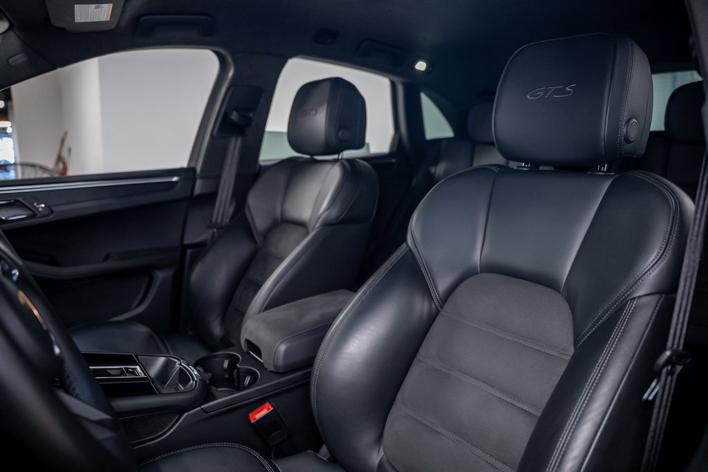 Used 2023 Porsche Macan GTS image 31