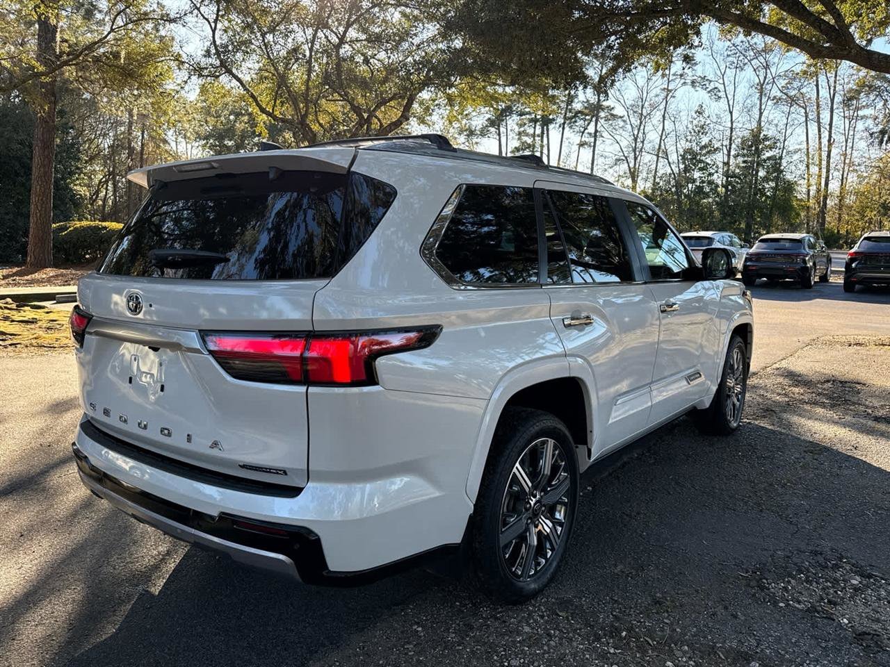 Used 2025 Toyota Sequoia Capstone image 5