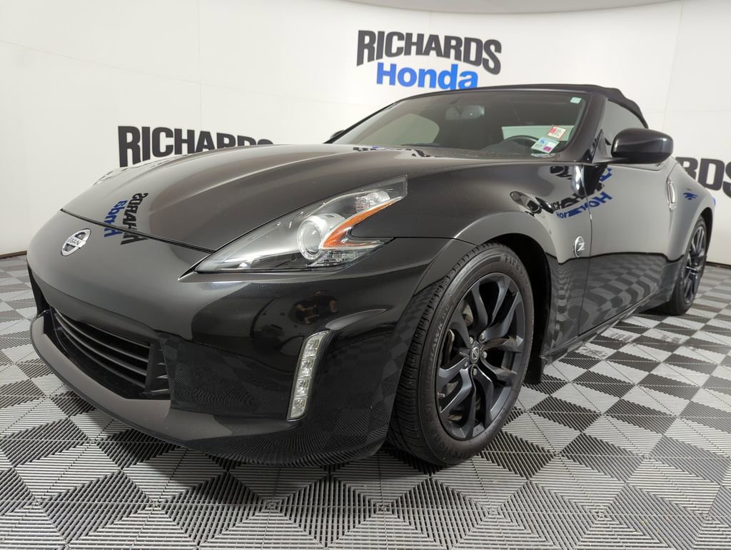 Used 2018 Nissan 370Z Touring