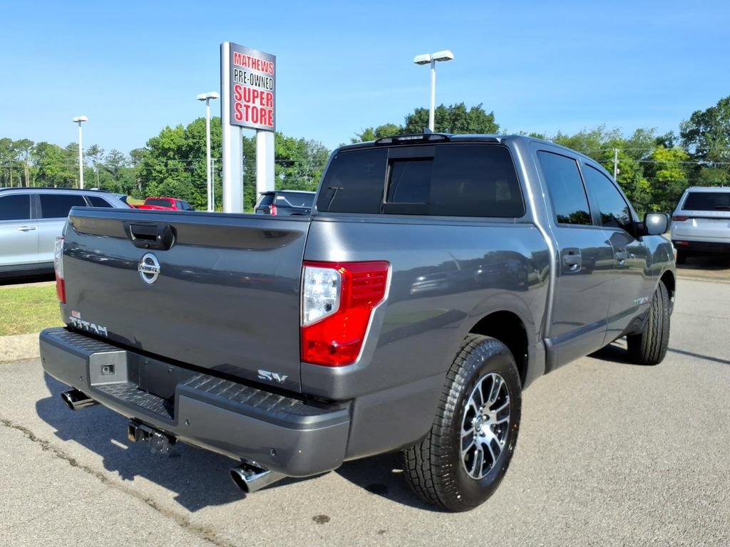 Certified 2022 Nissan Titan SV RWD image 14
