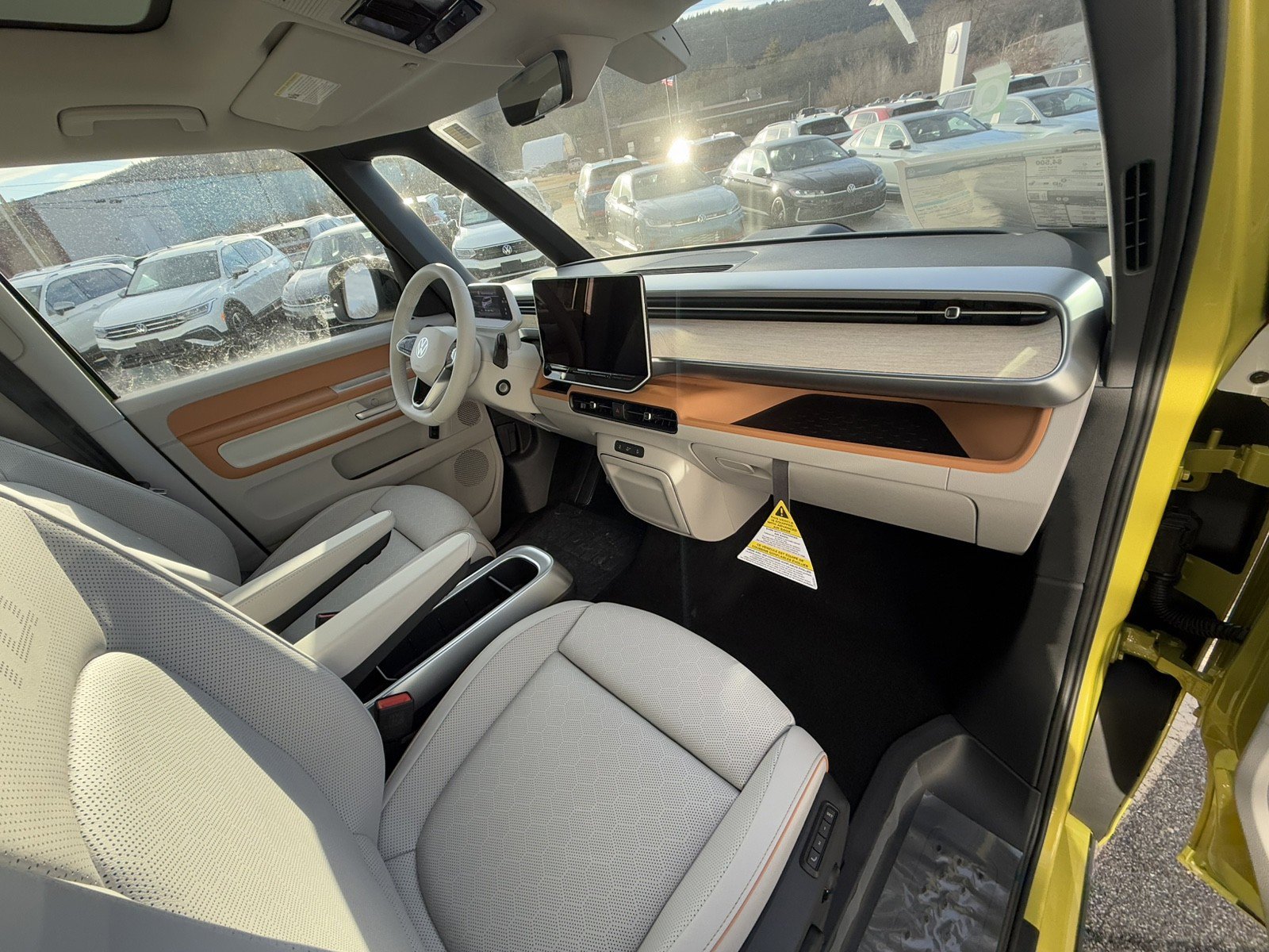 New 2025 Volkswagen ID. Buzz 1st Edition image 28