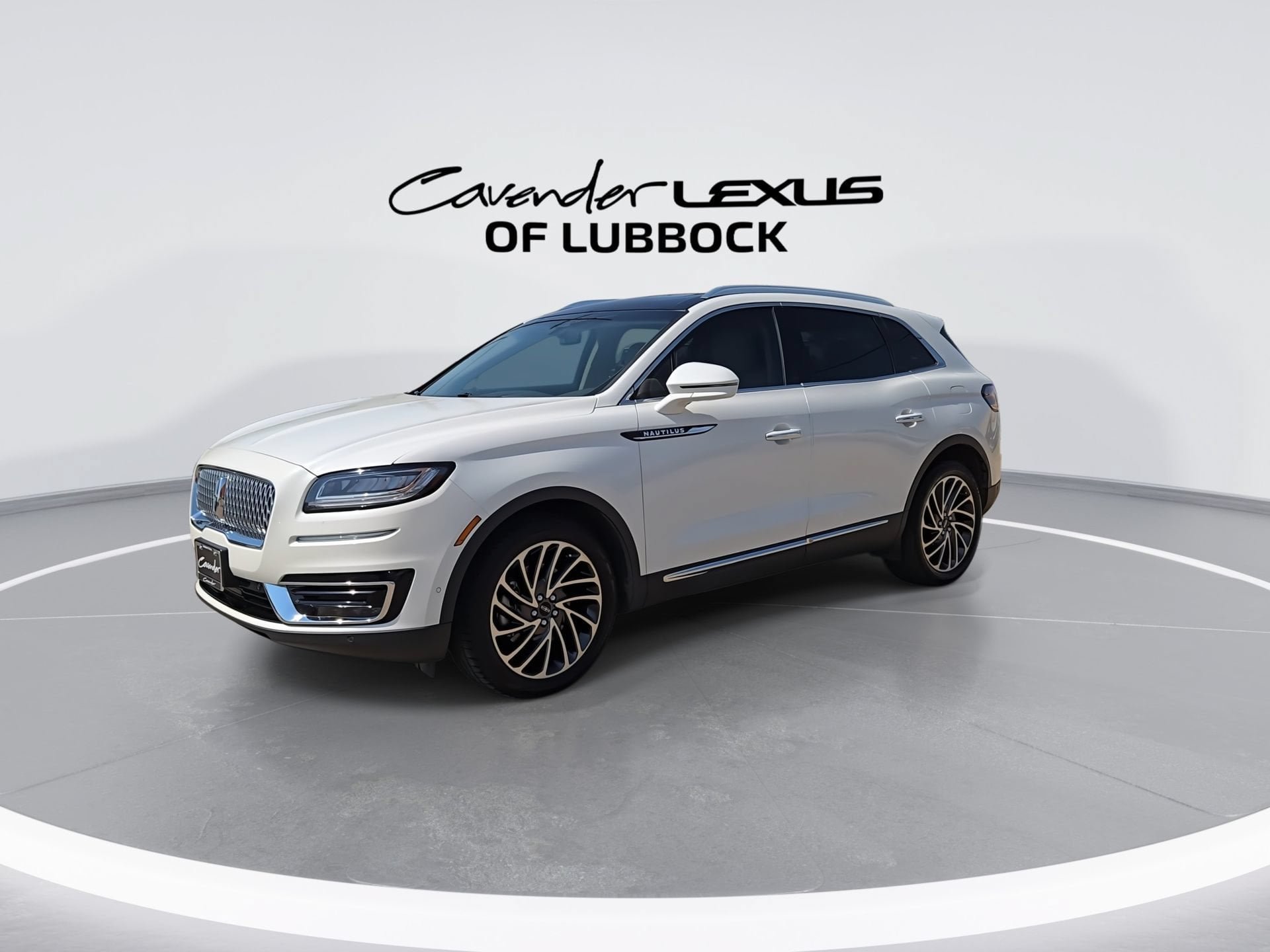 Used 2020 Lincoln Nautilus Reserve w/ Equipment Group 201A FWD image 4