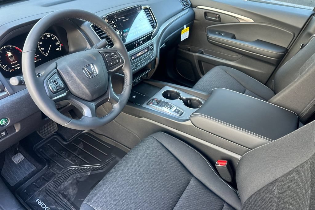 New 2026 Honda Ridgeline Sport image 3