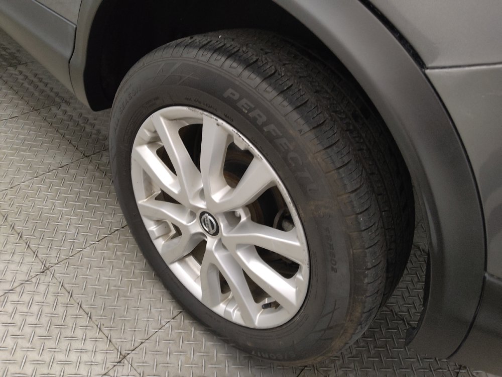 Used 2021 Nissan Rogue Sport S FWD image 31